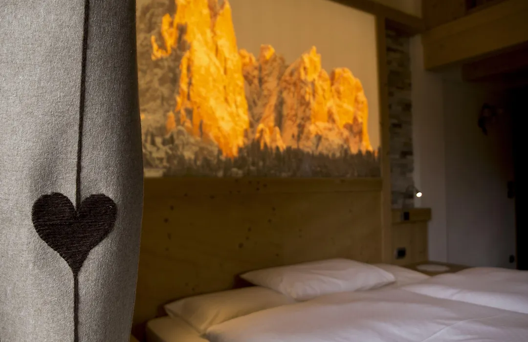 Hotel El Paster-1