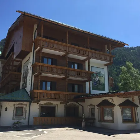 Hotel El Paster-2